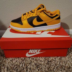 Nike dunk low championship Goldenrod